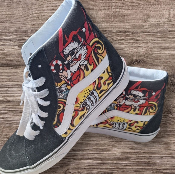 Vans Sk8-Hi Santa Flame Black Sneakers Mens Size 6.5 Womens Size 8 - Picture 4 of 7